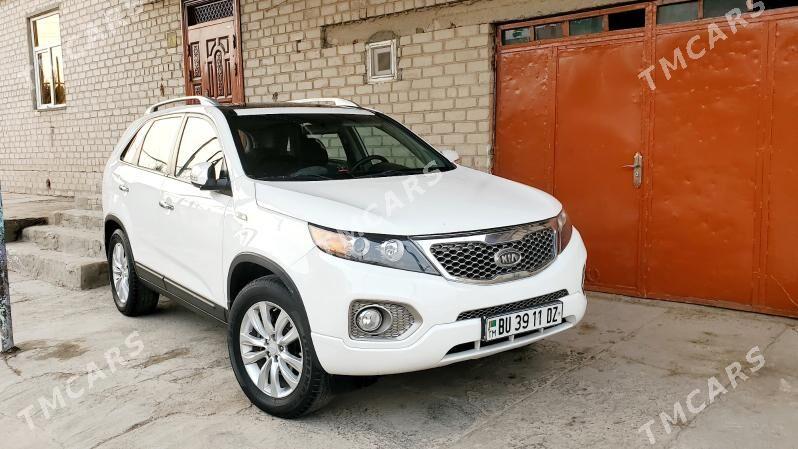 Kia Sorento 2011 - 170 000 TMT - Дашогуз - img 2