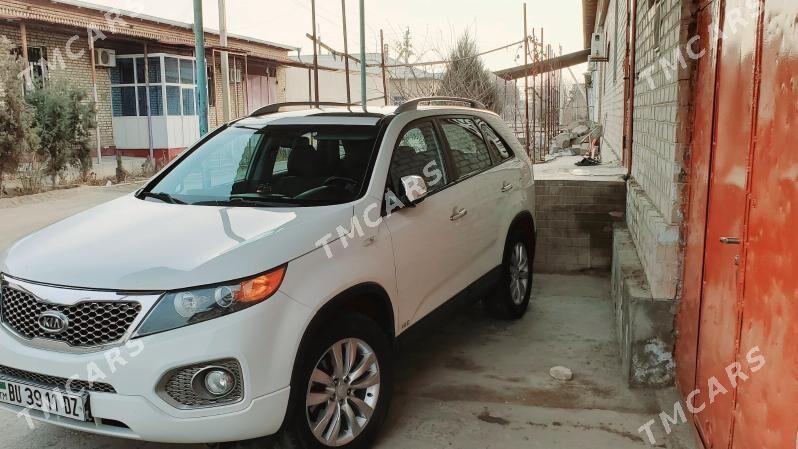 Kia Sorento 2011 - 170 000 TMT - Дашогуз - img 3