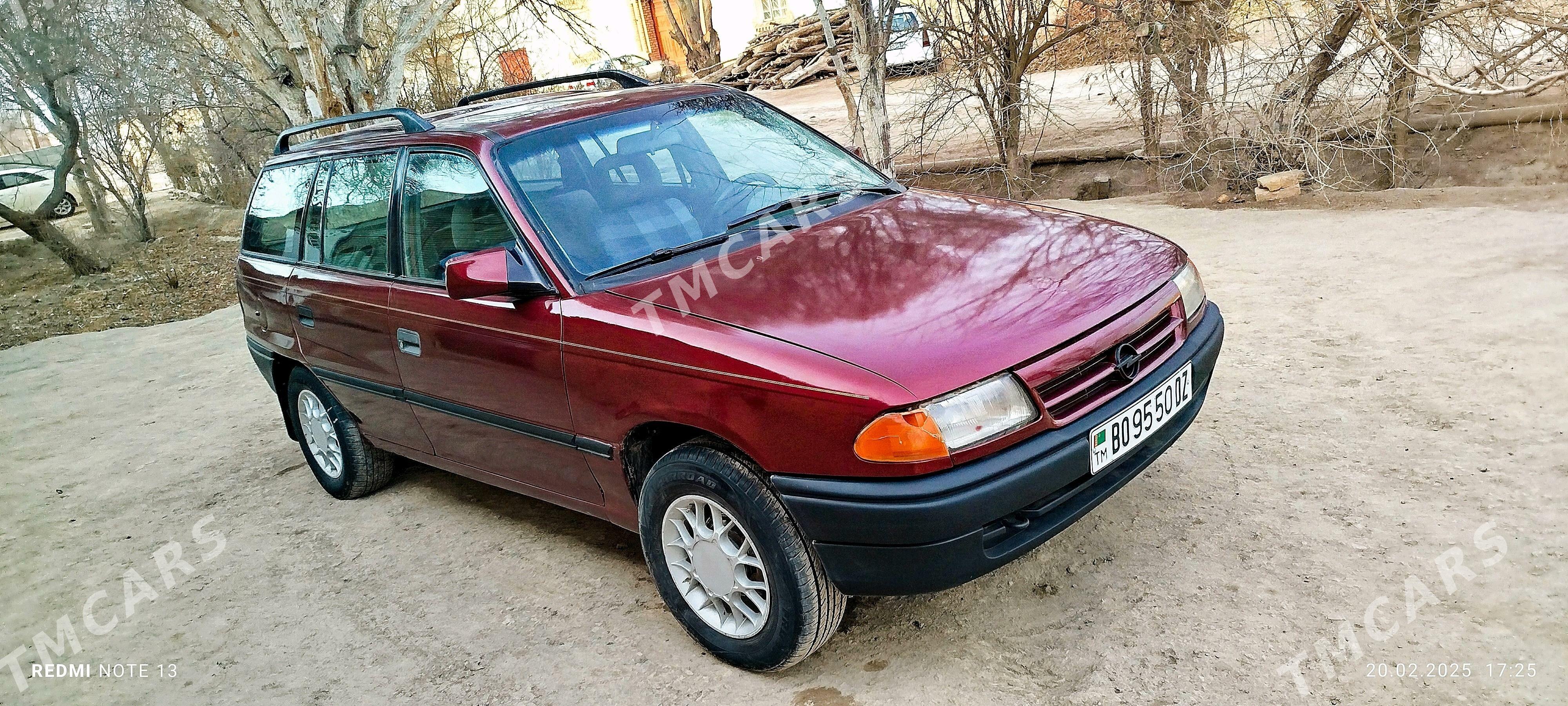 Opel Astra 1993 - 28 000 TMT - Гурбансолтан Едже - img 3