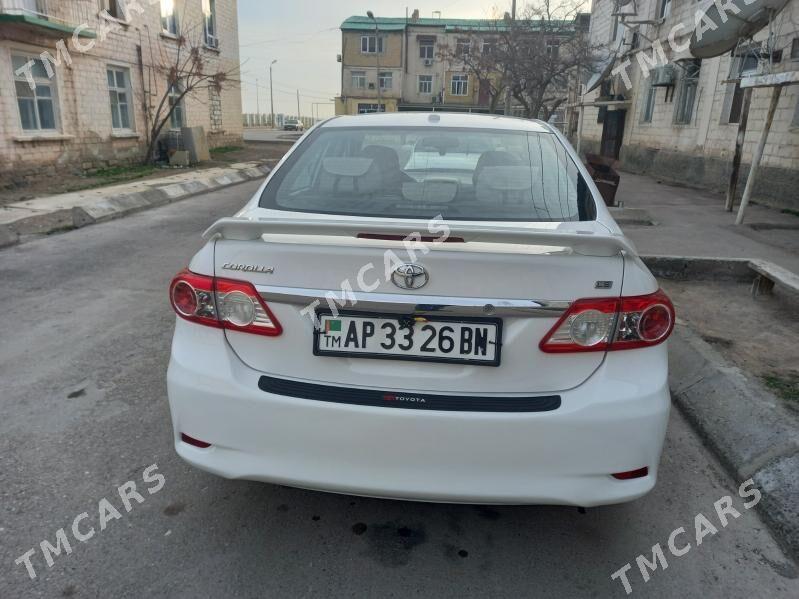 Toyota Corolla 2011 - 150 000 TMT - Türkmenbaşy - img 4