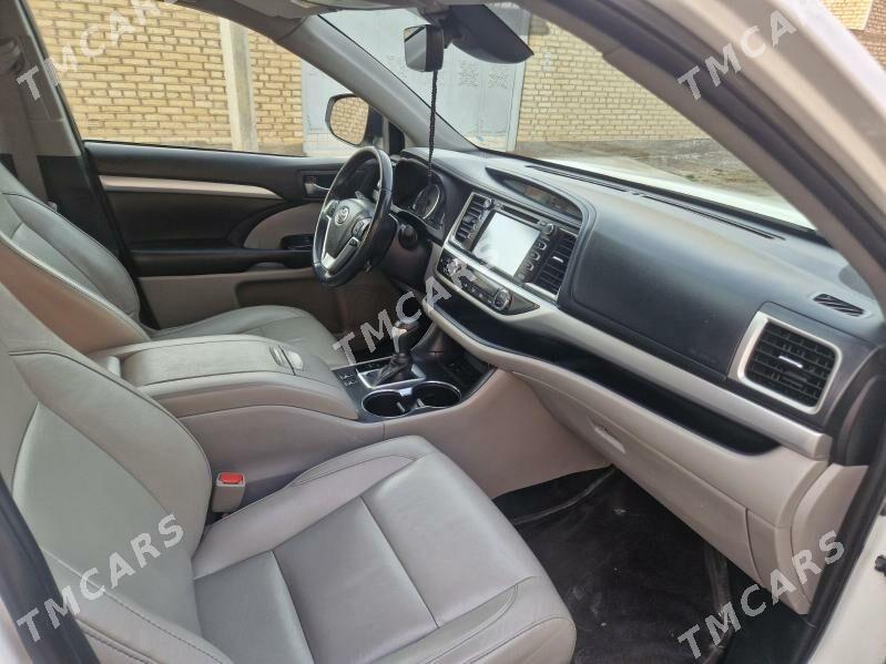 Toyota Highlander 2018 - 430 000 TMT - Mary - img 3