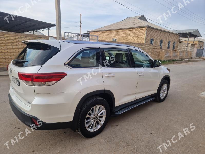 Toyota Highlander 2018 - 430 000 TMT - Mary - img 6