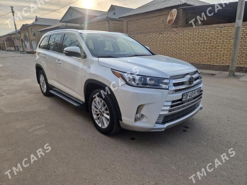 Toyota Highlander 2018 - 430 000 TMT - Mary - img 4