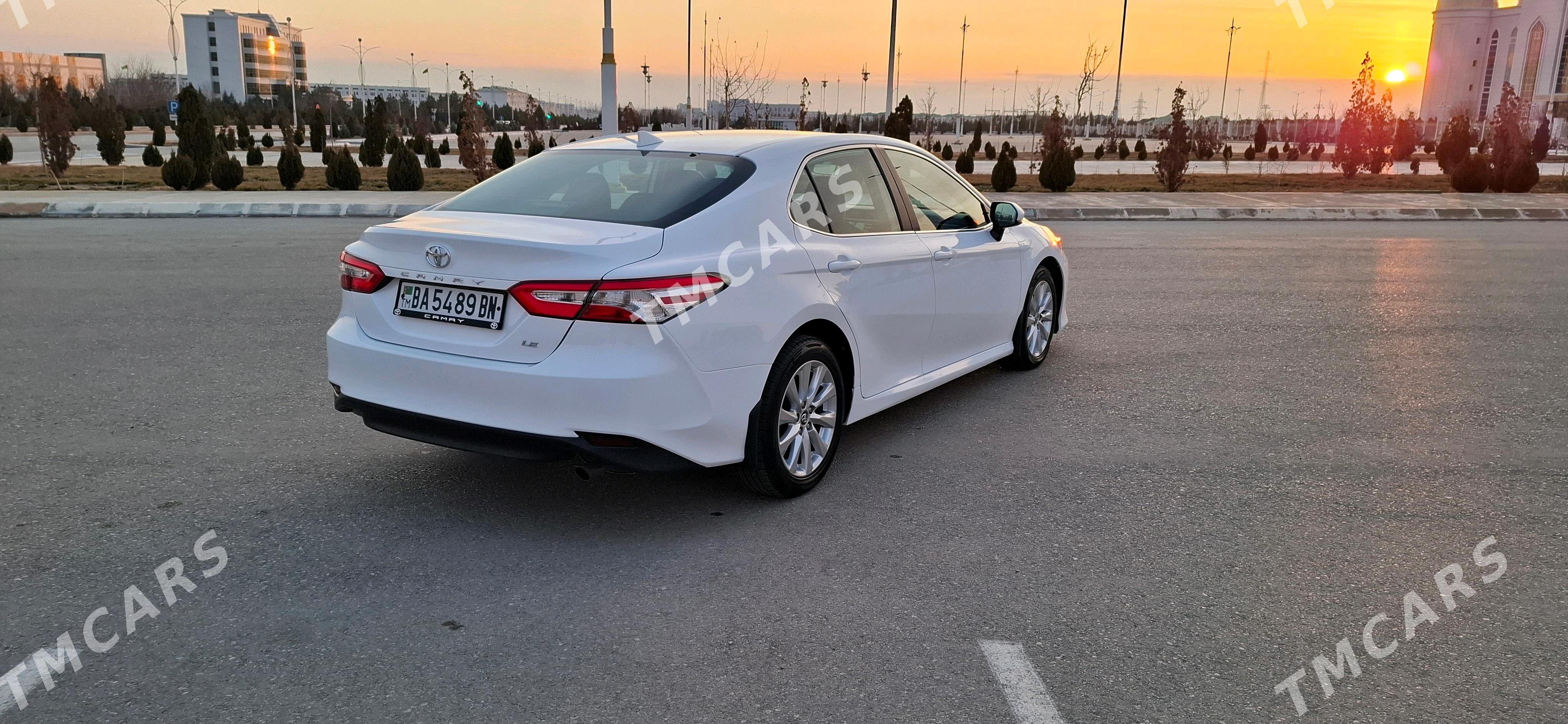 Toyota Camry 2019 - 310 000 TMT - Balkanabat - img 4