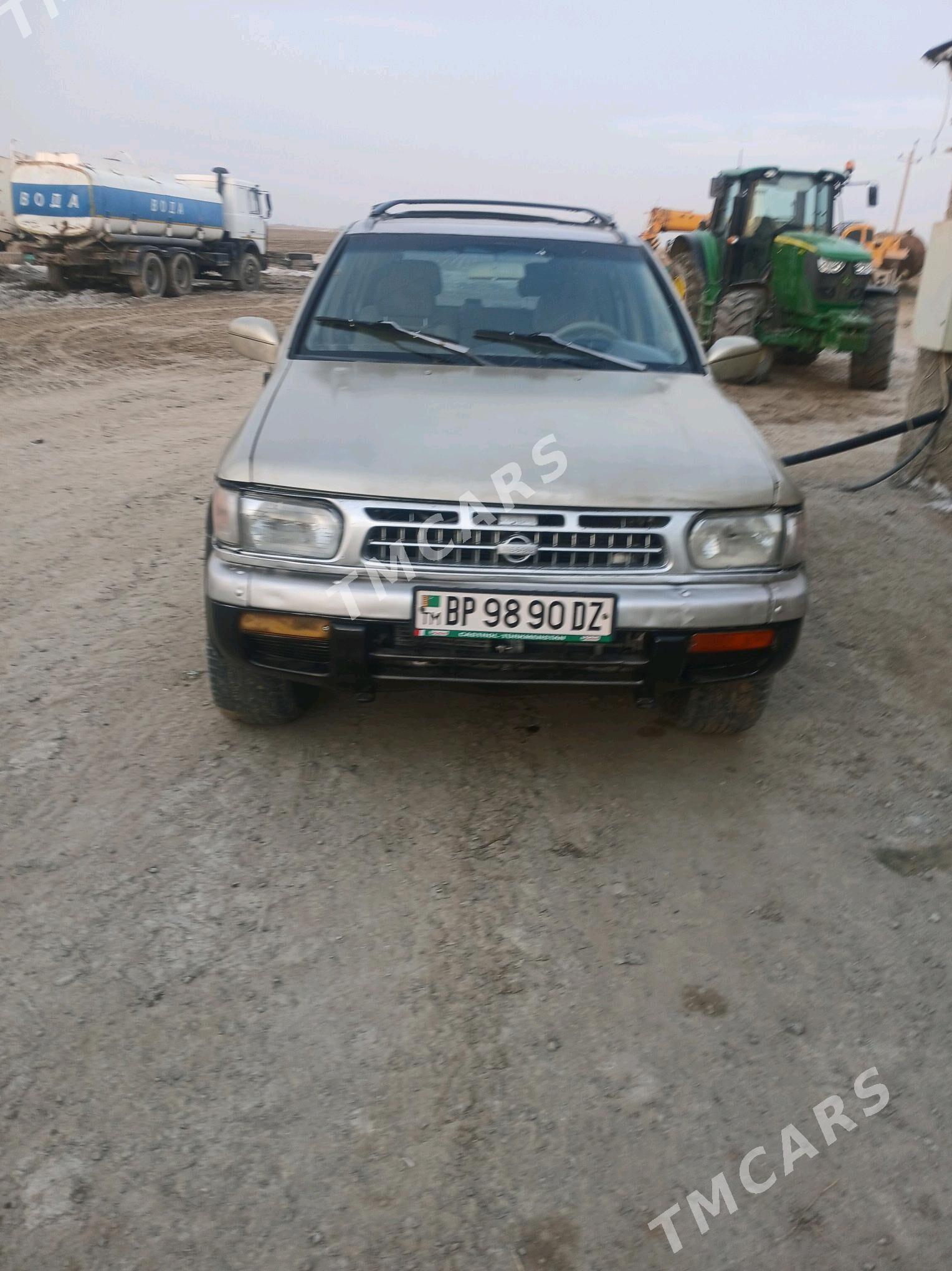 Nissan Pathfinder 1996 - 55 000 TMT - Gurbansoltan Eje - img 3