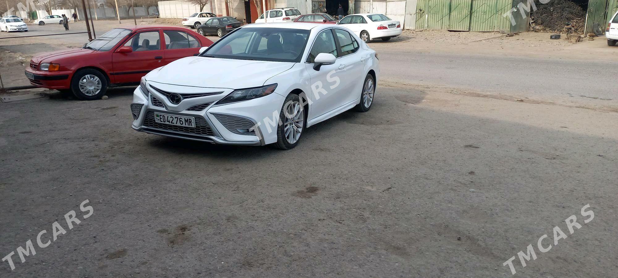 Toyota Camry 2022 - 330 000 TMT - Мары - img 6