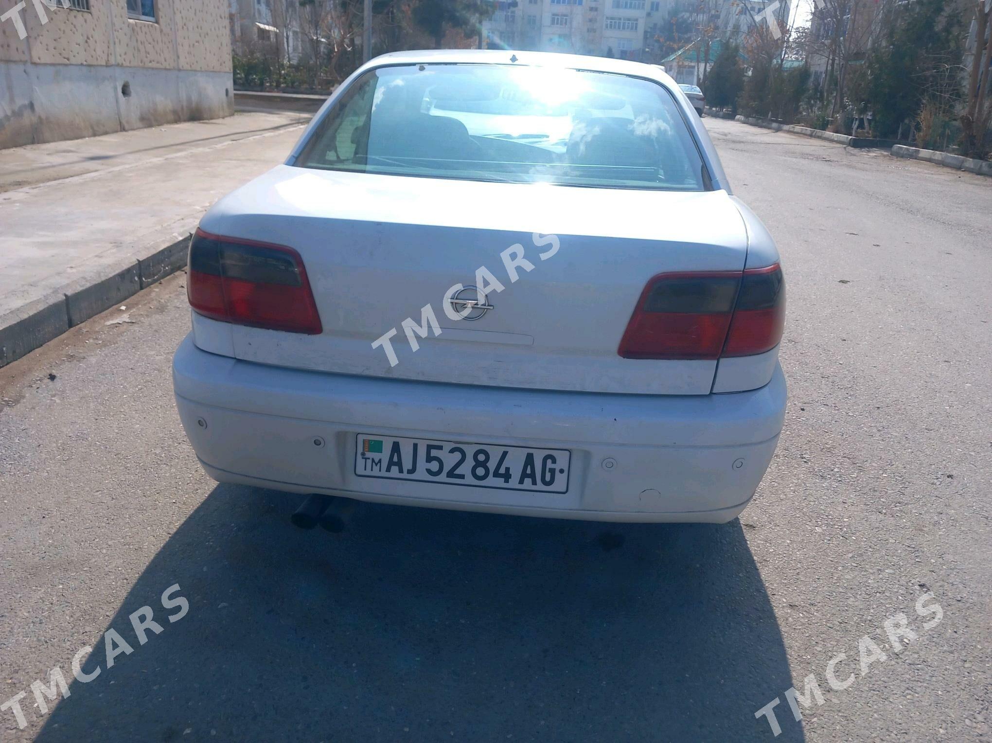 Opel Omega 2002 - 30 000 TMT - 11 мкр - img 4