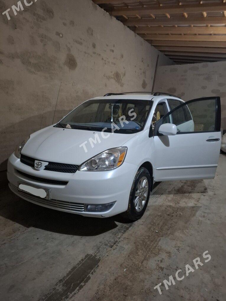 Toyota Sienna 2004 - 240 000 TMT - Кёнеургенч - img 2