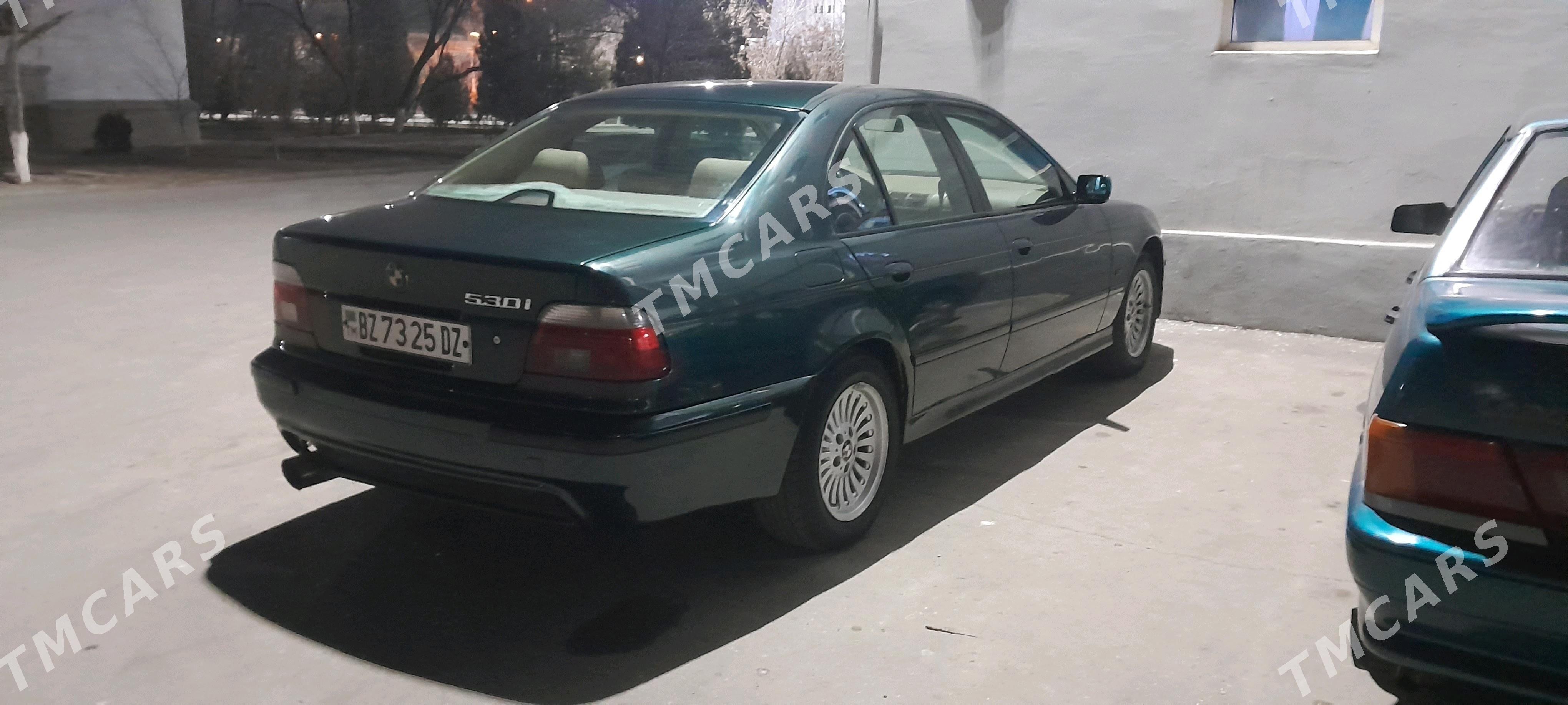 BMW E39 2002 - 92 000 TMT - Дашогуз - img 3