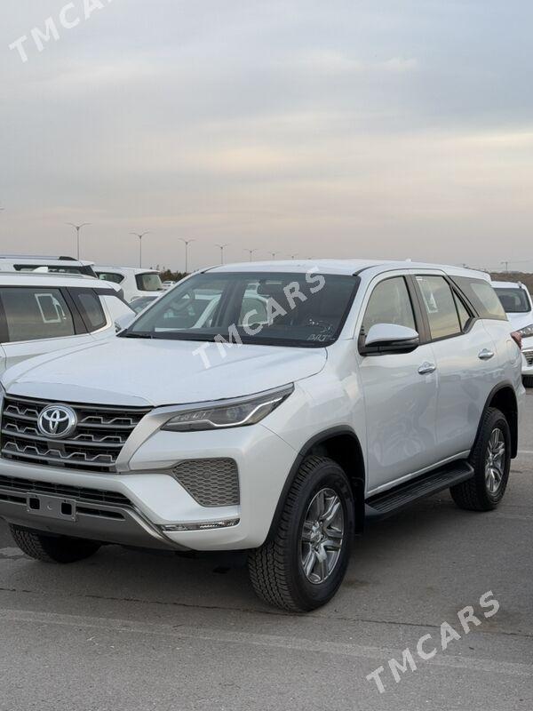 Toyota Fortuner 2025 - 647 000 TMT - Aşgabat - img 2