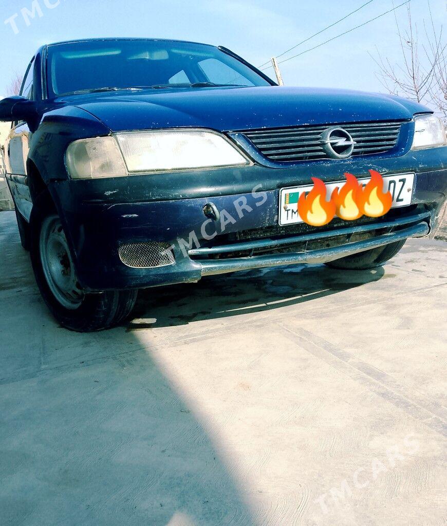 Opel Vectra 1997 - 30 000 TMT - Гурбансолтан Едже - img 3