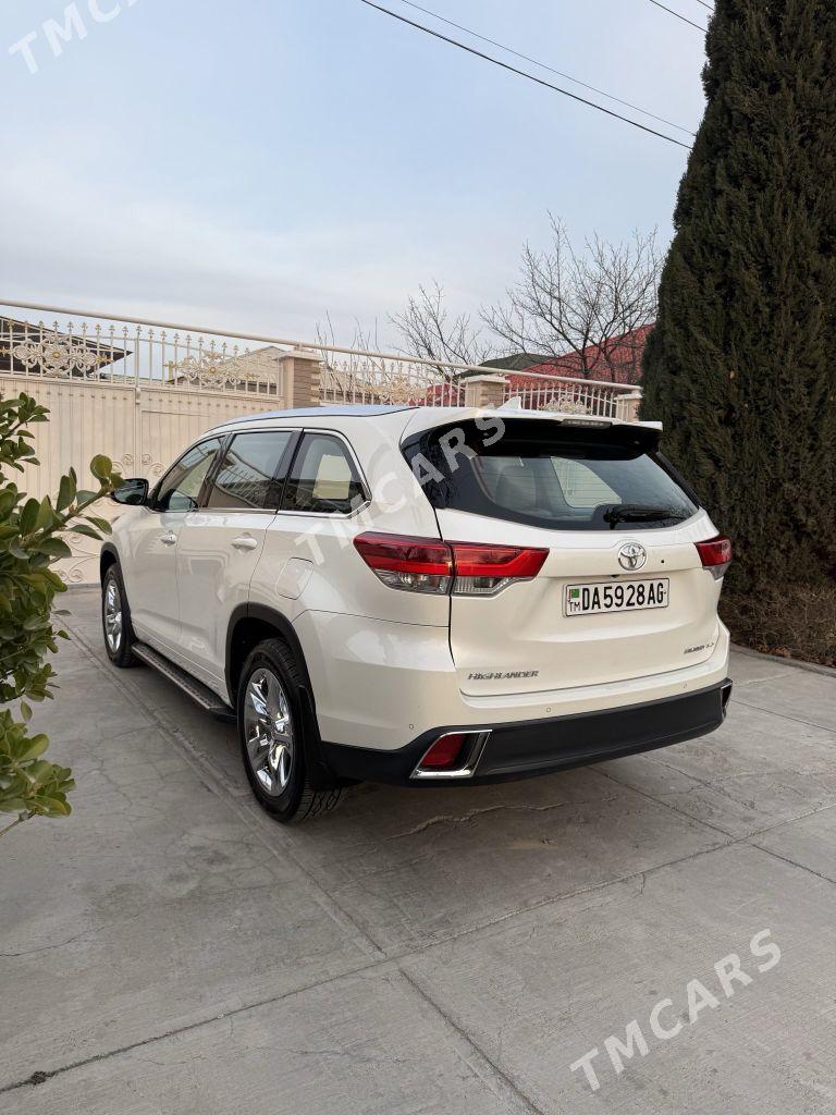 Toyota Highlander 2018 - 540 000 TMT - Ашхабад - img 2