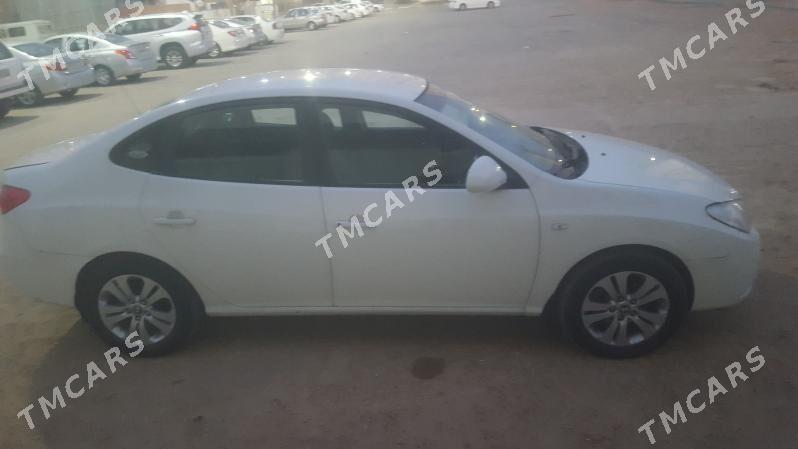 Hyundai Elantra 2010 - 120 000 TMT - Garadamak Şor - img 2