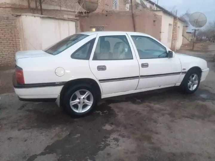 Opel Vectra 1990 - 30 000 TMT - Görogly (Tagta) - img 6