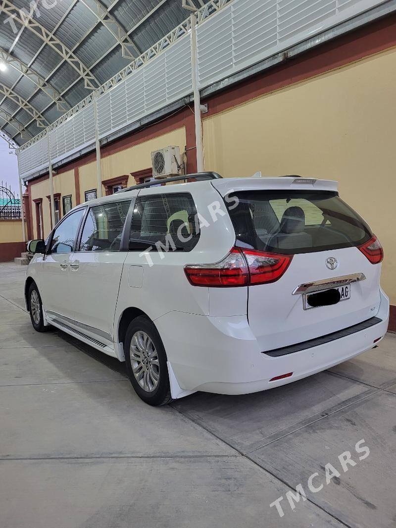 Toyota Sienna 2020 - 415 000 TMT - Aşgabat - img 2