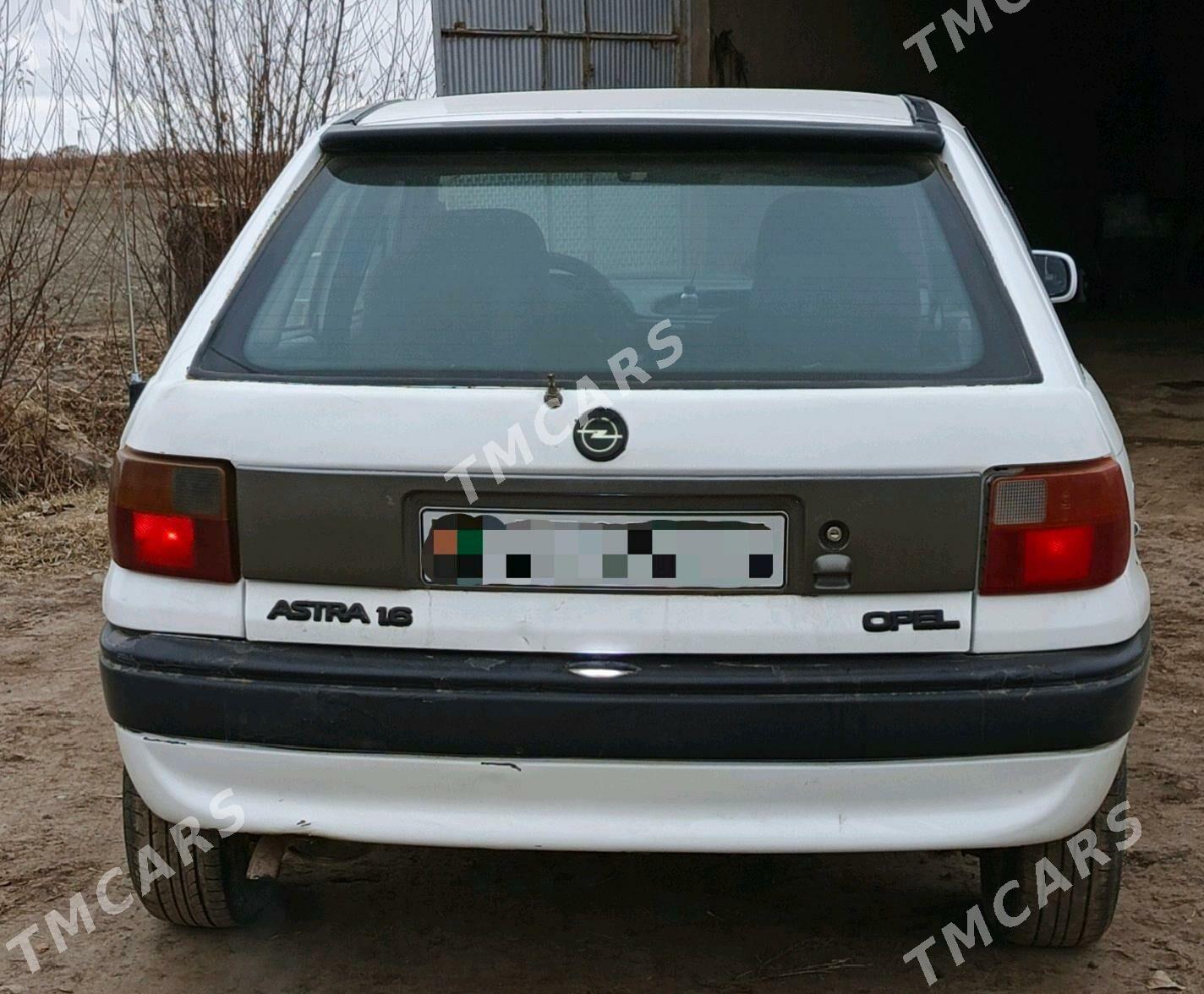 Opel Astra 1992 - 32 000 TMT - Türkmenbaşy etr. - img 2