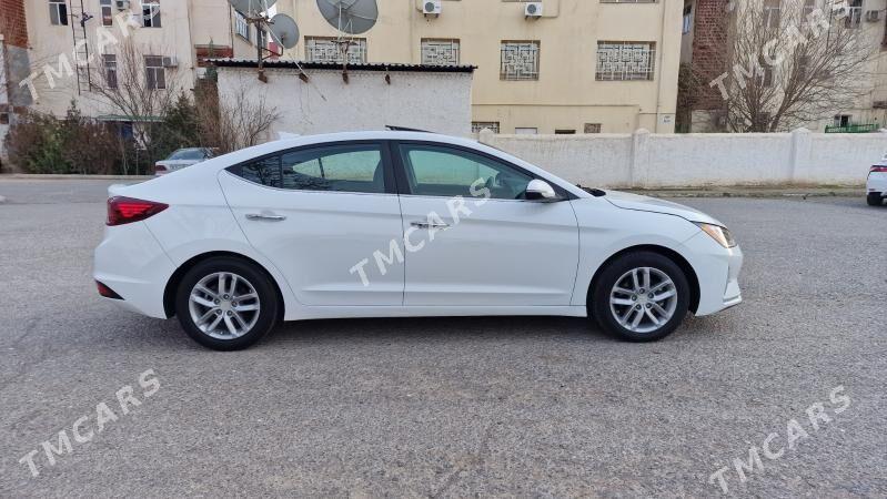 Hyundai Elantra 2020 - 230 000 TMT - Aşgabat - img 9