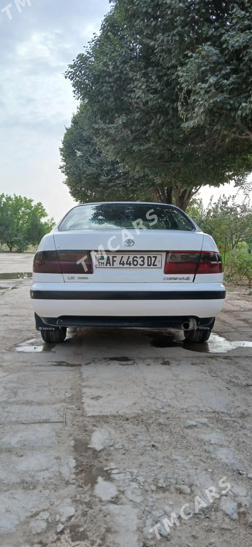 Toyota Carina 1995 - 70 000 TMT - Гурбансолтан Едже - img 2