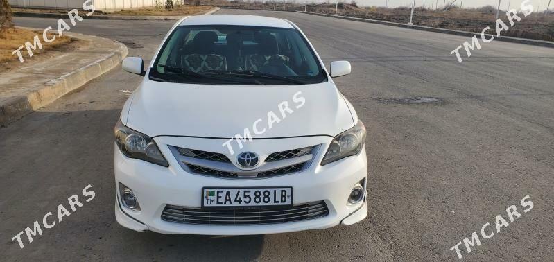 Toyota Corolla 2011 - 140 000 TMT - Туркменабат - img 3