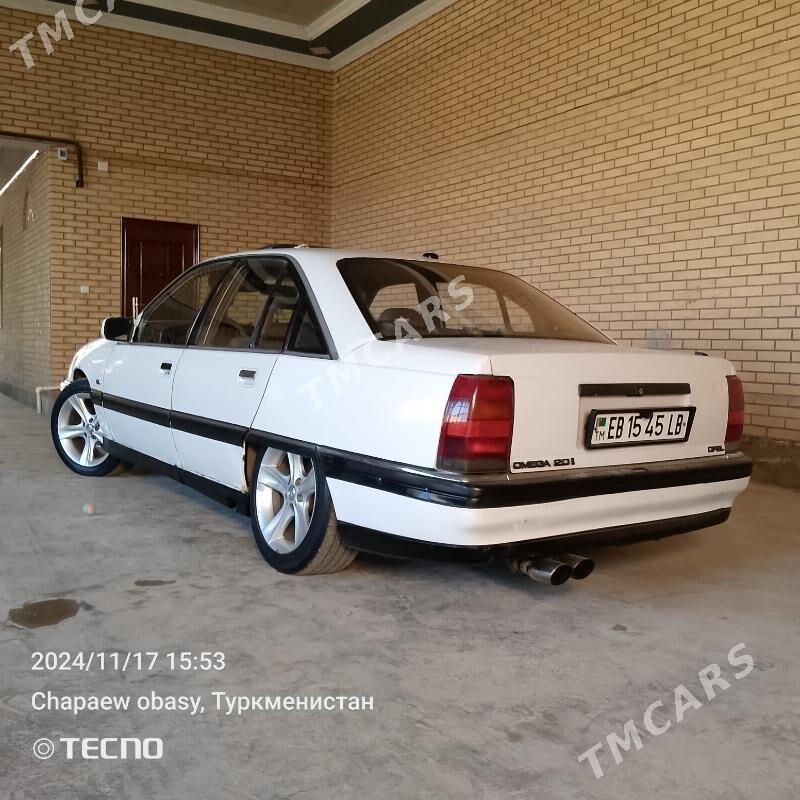 Opel Omega 1991 - 35 000 TMT - Çärjew - img 3