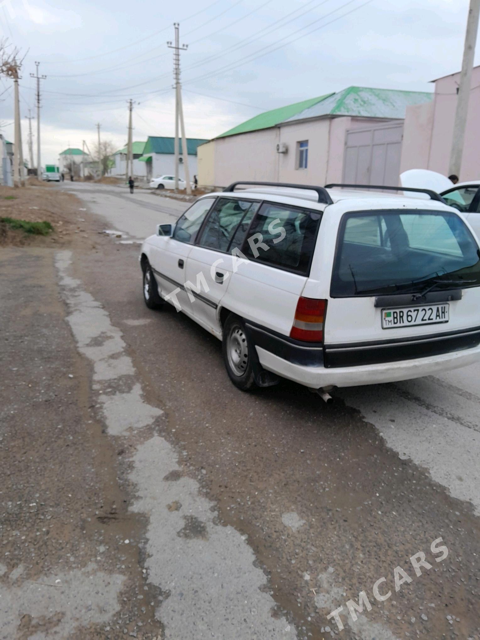 Opel Astra 1992 - 35 000 TMT - Чоганлы - img 4