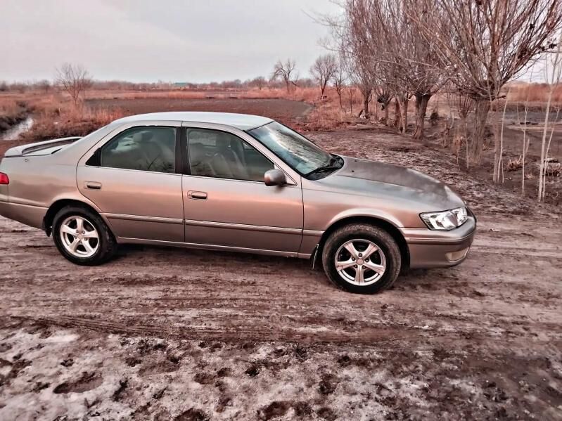 Toyota Camry 1999 - 110 000 TMT - Köneürgenç - img 4