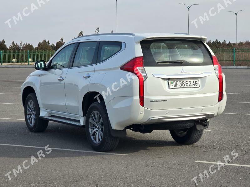 Mitsubishi Montero Sport 2019 - 375 000 TMT - Ашхабад - img 9