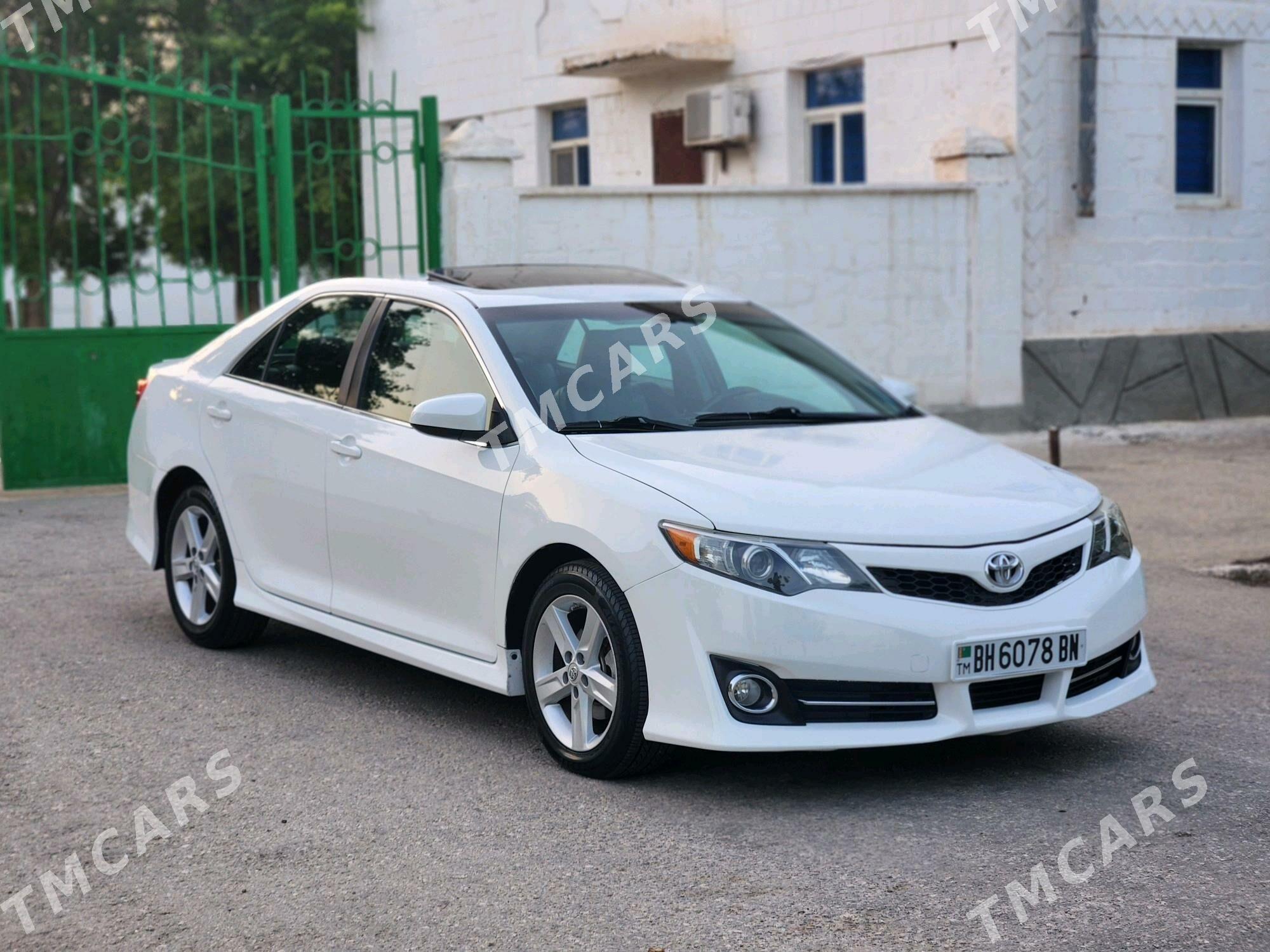 Toyota Camry 2012 - 220 000 TMT - Balkanabat - img 2