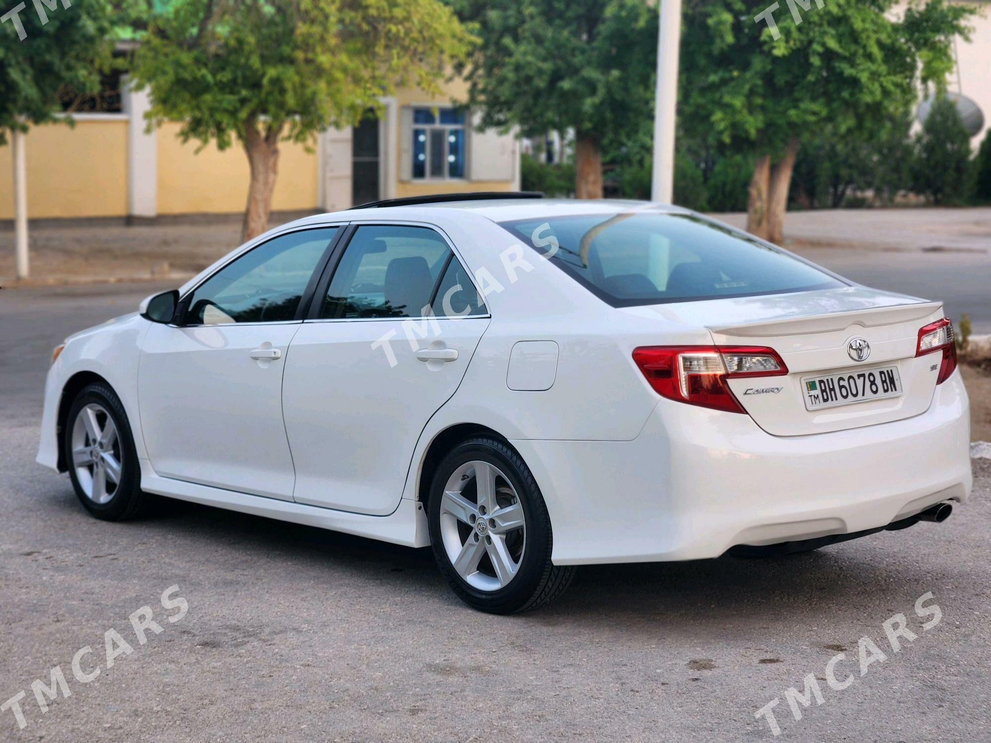 Toyota Camry 2012 - 220 000 TMT - Balkanabat - img 5