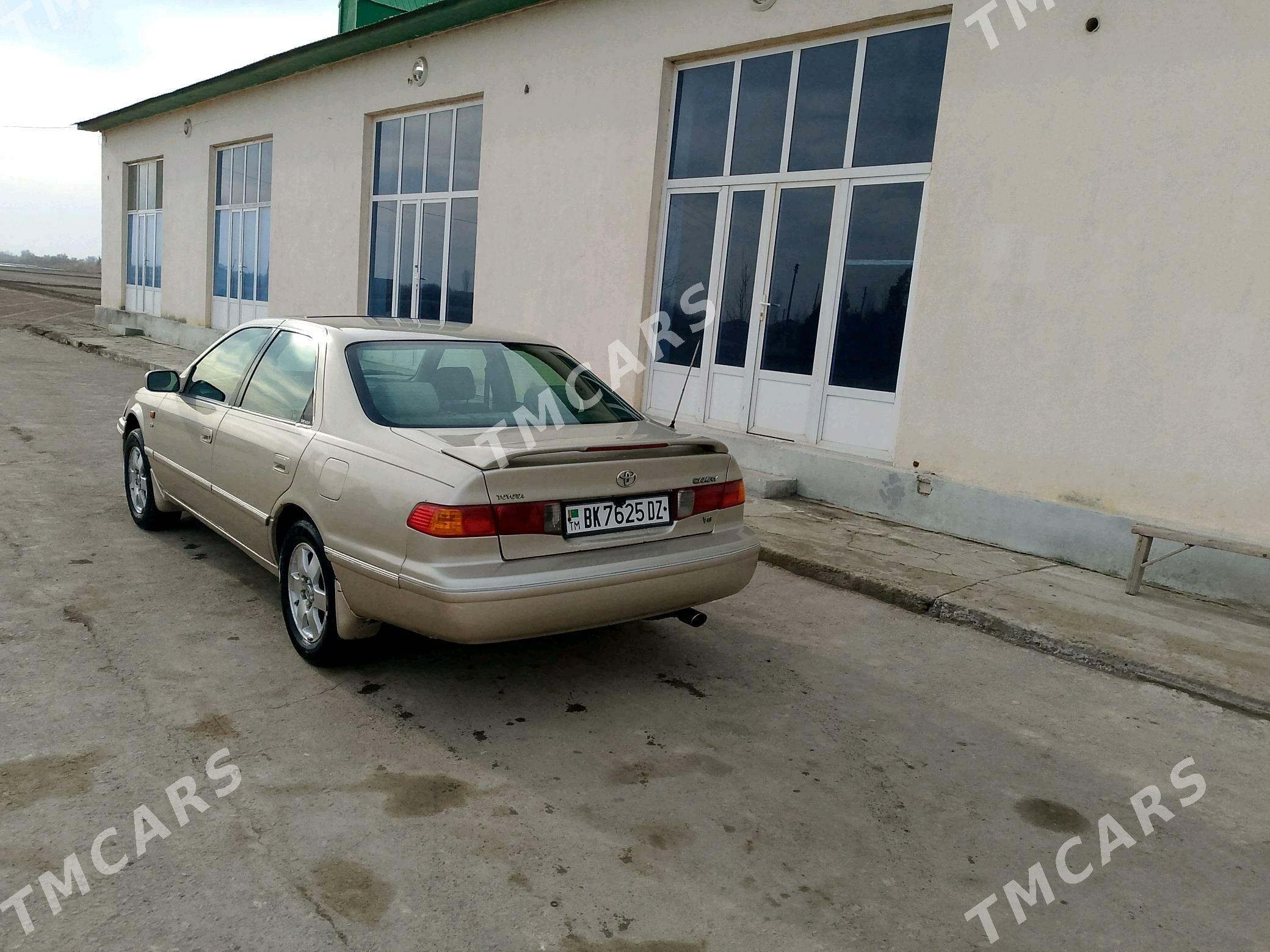 Toyota Camry 1997 - 100 000 TMT - Akdepe - img 4