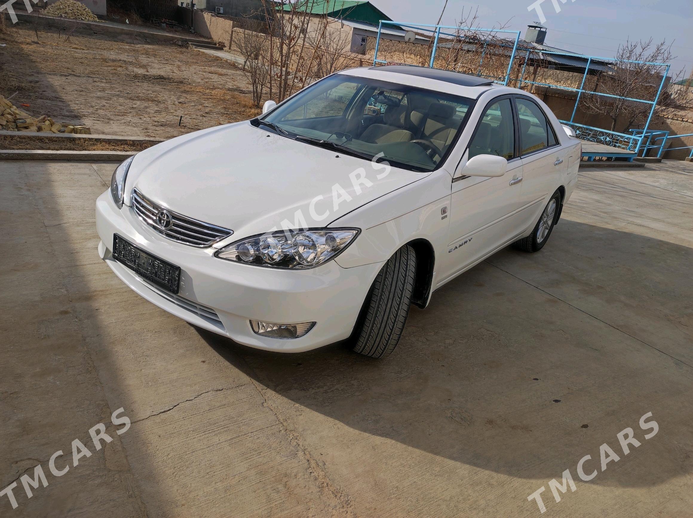 Toyota Camry 2004 - 140 000 TMT - Дашогуз - img 4