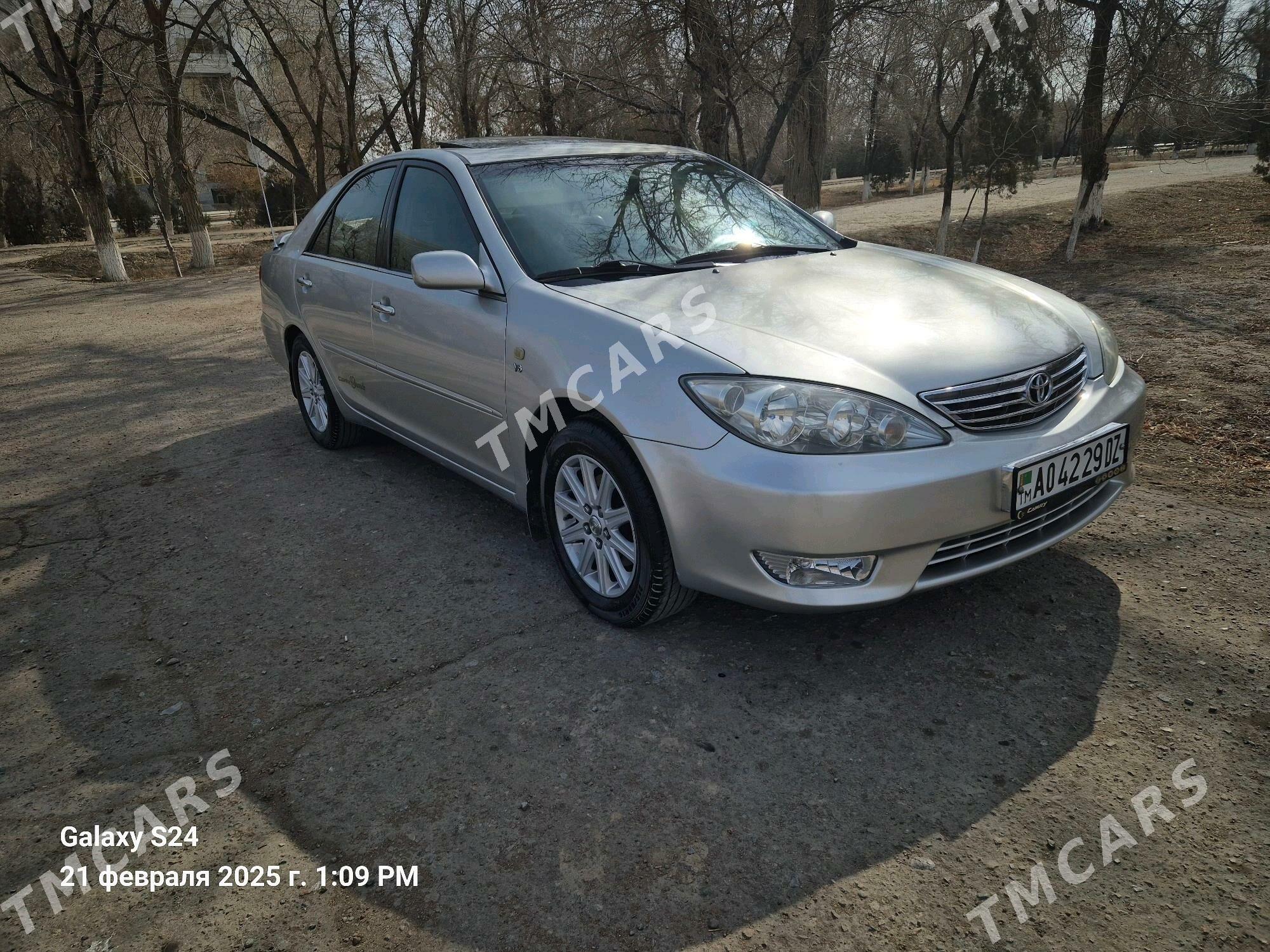 Toyota Camry 2002 - 220 000 TMT - Дашогуз - img 9