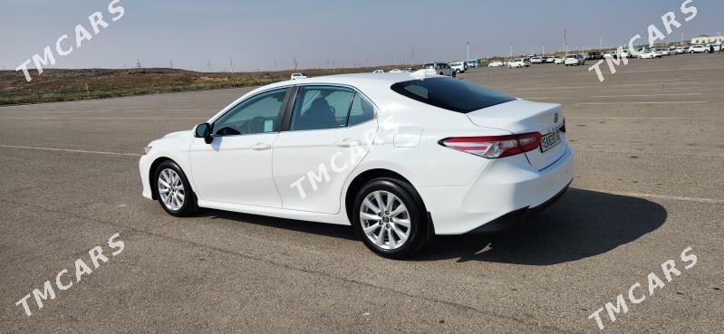 Toyota Camry 2019 - 324 000 TMT - Ашхабад - img 4