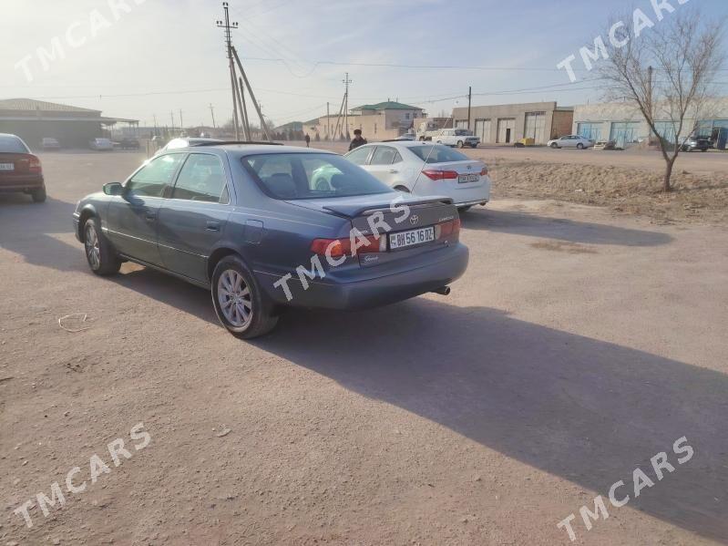 Toyota Camry 2000 - 122 000 TMT - Gubadag - img 3