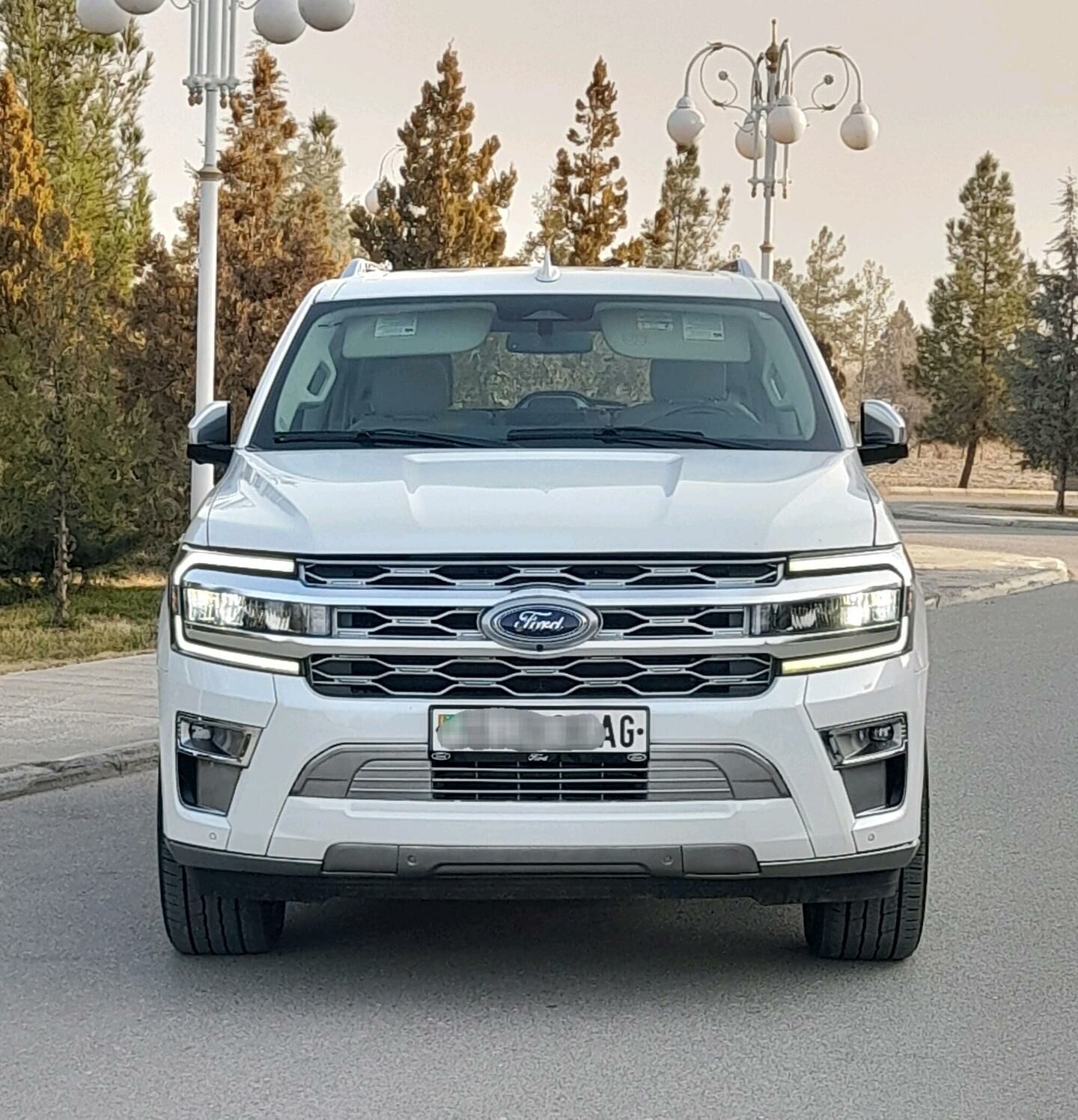 Ford Expedition 2023 - 910 000 TMT - Бузмеин - img 5