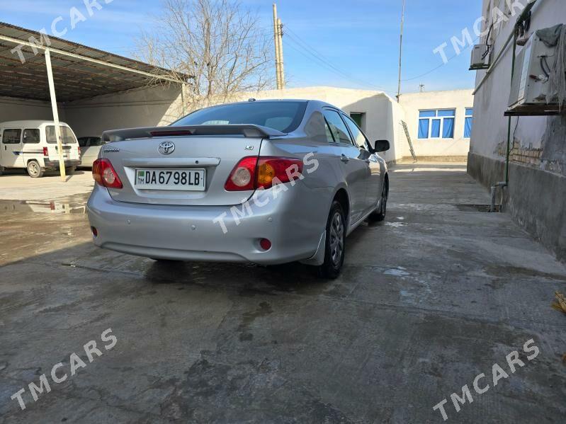 Toyota Corolla 2010 - 126 000 TMT - Туркменабат - img 5