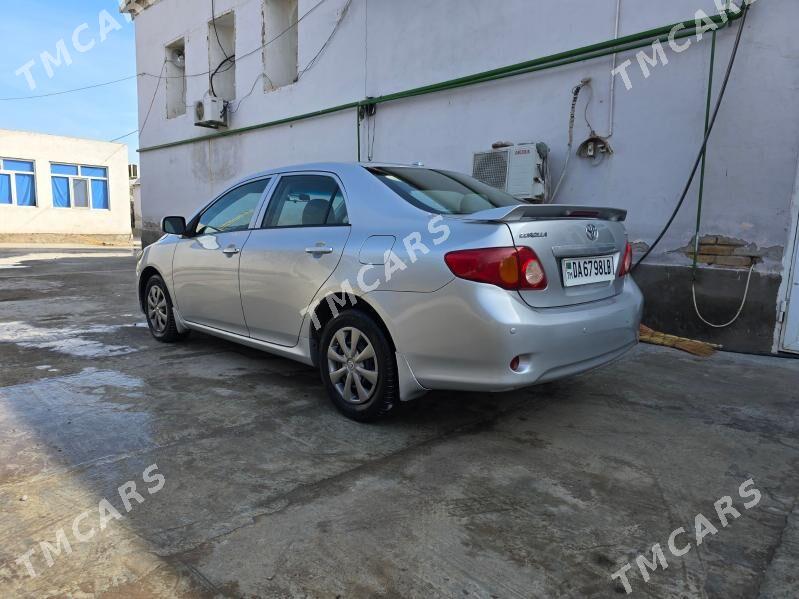 Toyota Corolla 2010 - 126 000 TMT - Туркменабат - img 3