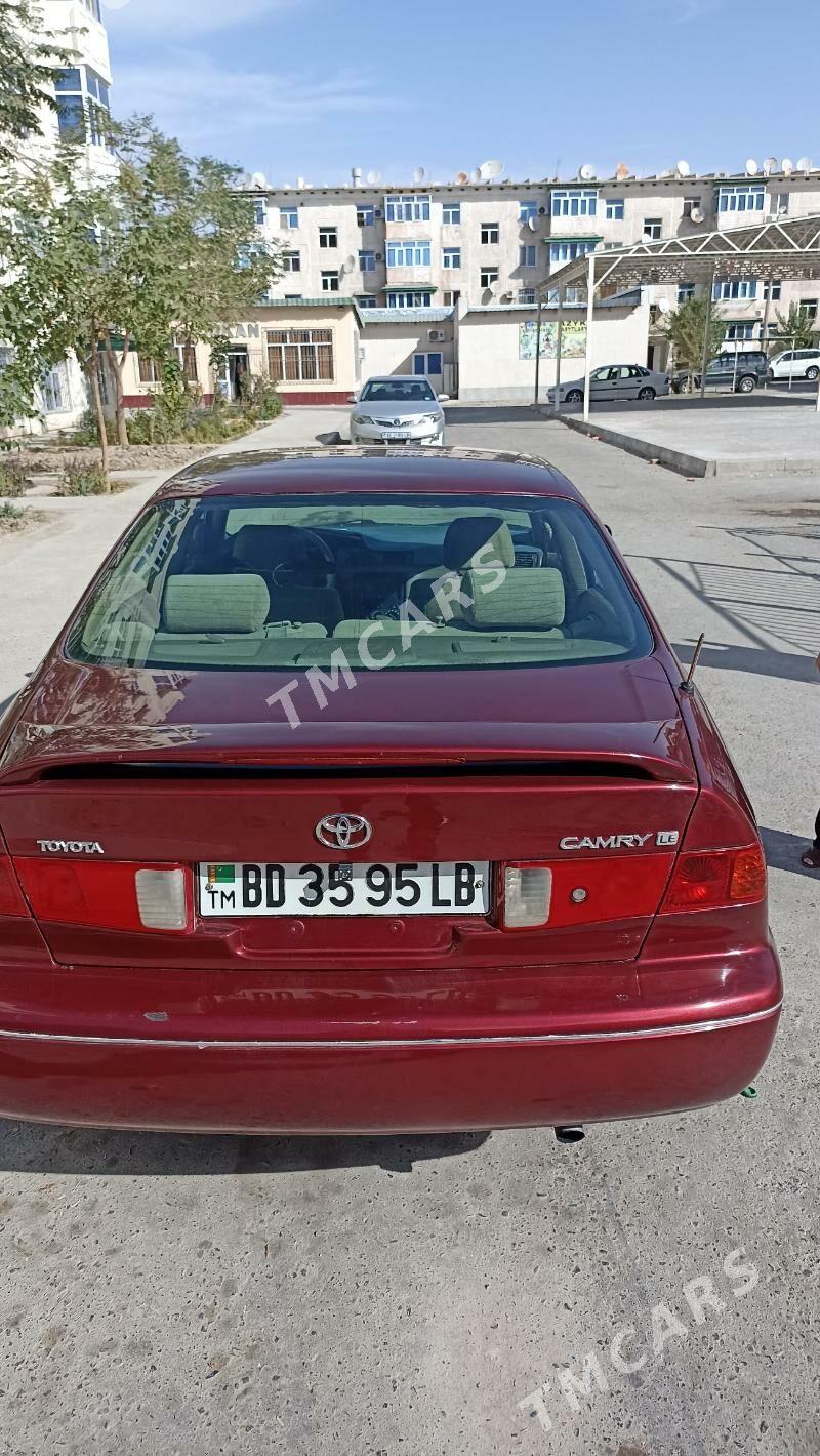 Toyota Camry 2000 - 135 000 TMT - Туркменабат - img 3