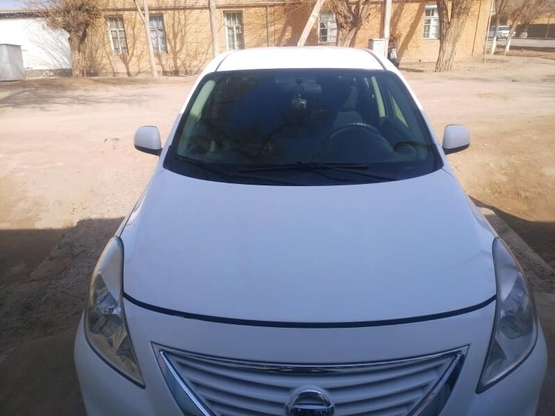 Nissan Versa 2012 - 80 000 TMT - Ёлётен - img 8