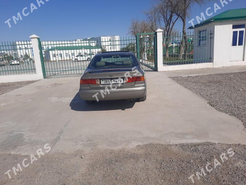 Toyota Camry 1998 - 138 000 TMT - Мары - img 6