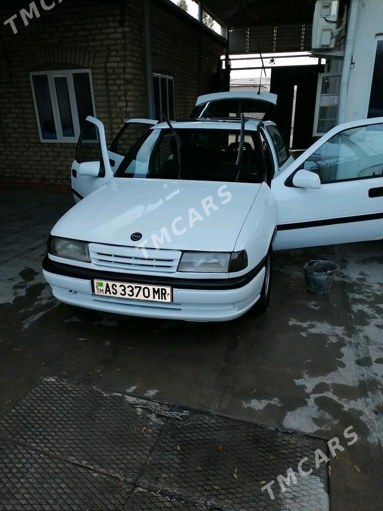 Opel Vectra 1991 - 32 000 TMT - Mary - img 2