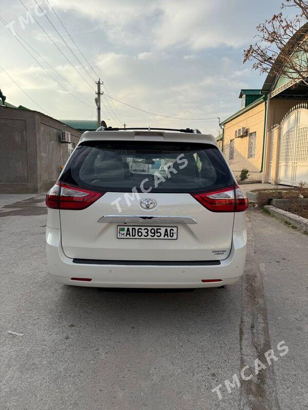 Toyota Sienna 2018 - 495 000 TMT - Хитровка - img 4