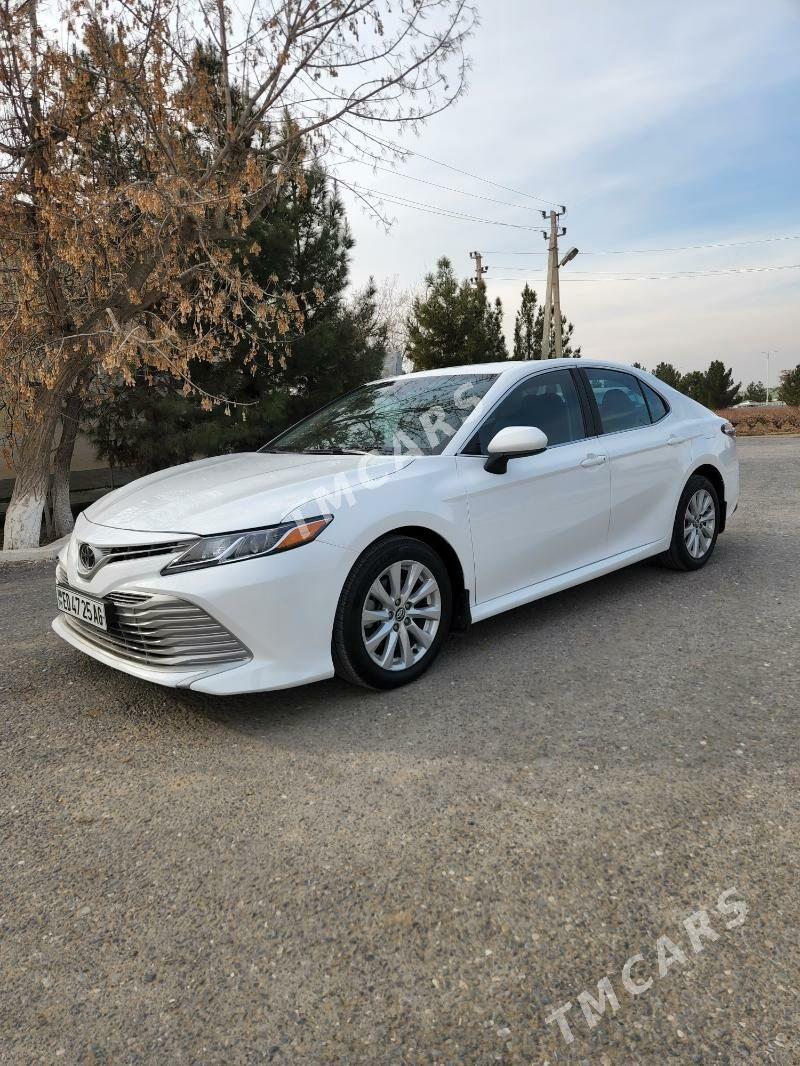 Toyota Camry 2020 - 300 000 TMT - Гёкдже - img 2