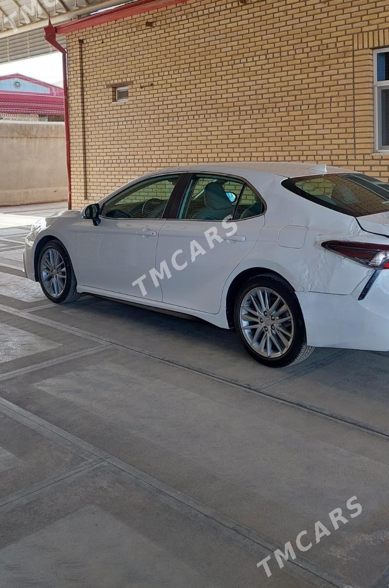 Toyota Camry 2022 - 316 000 TMT - Мары - img 3