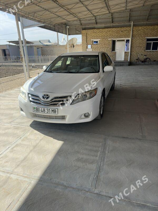 Toyota Camry 2011 - 155 000 TMT - Байрамали - img 6