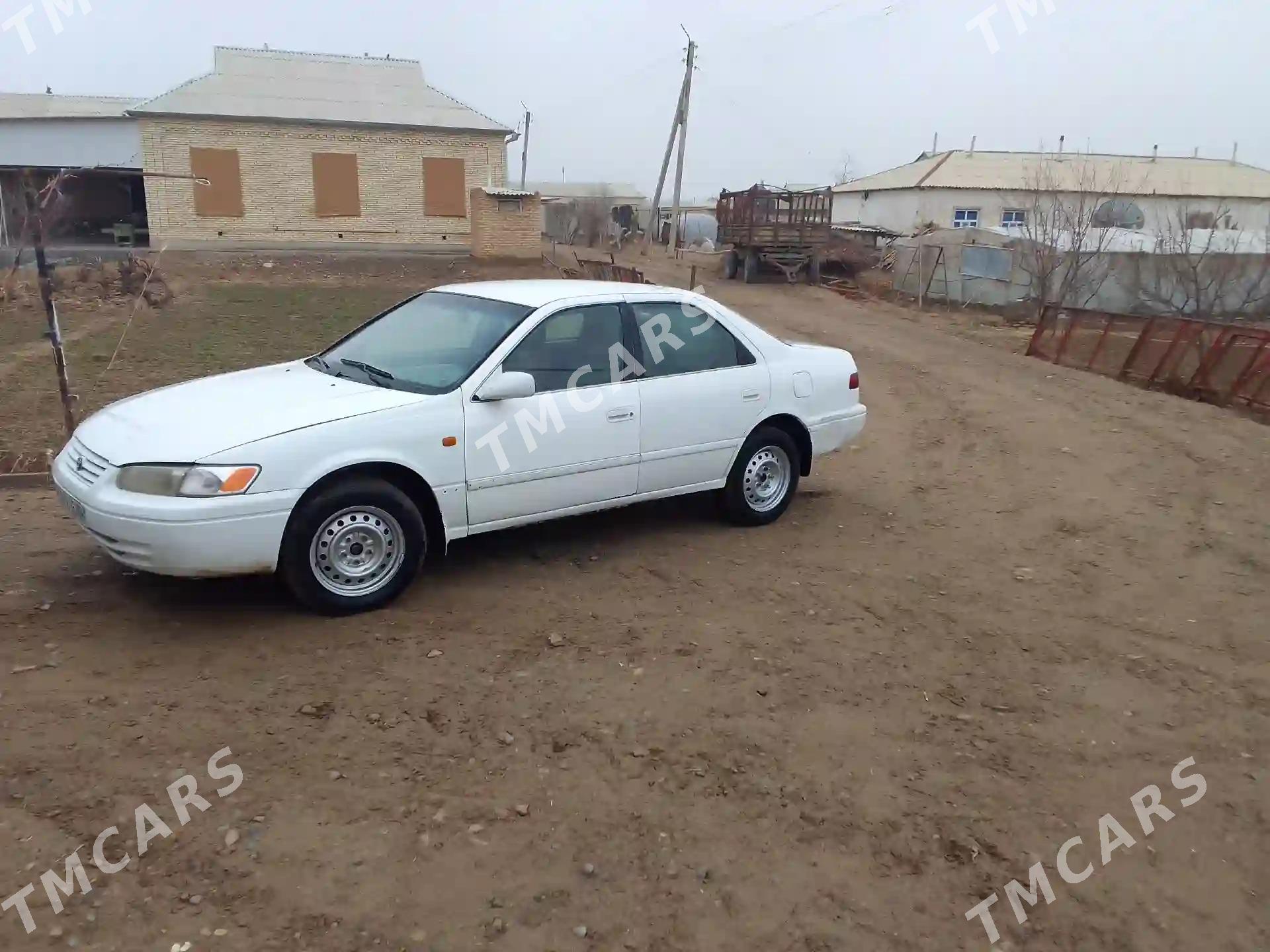 Toyota Camry 1999 - 85 000 TMT - Сакарчага - img 2