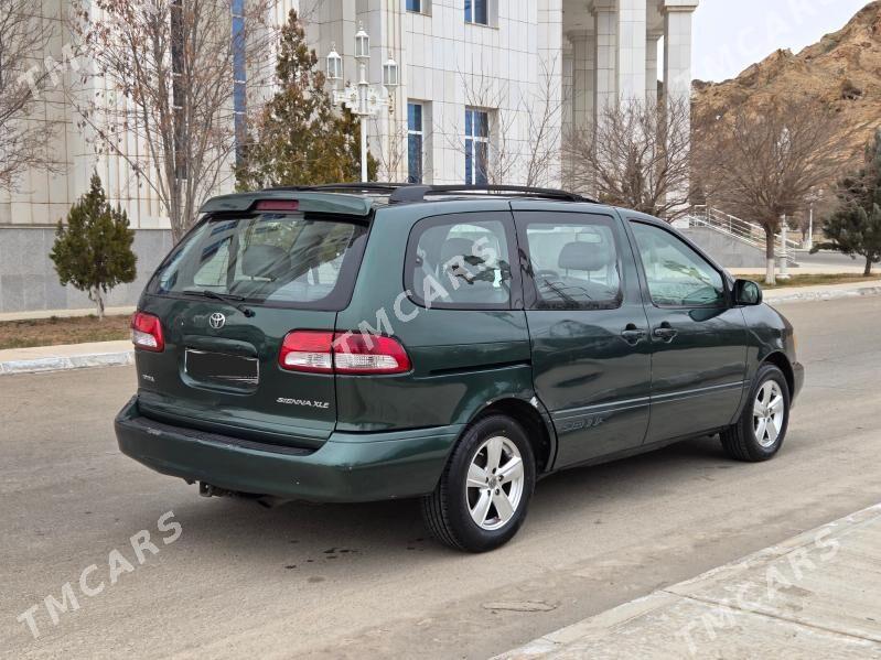 Toyota Sienna 2001 - 128 000 TMT - Türkmenbaşy - img 3