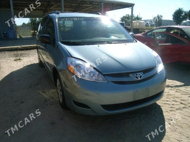 Toyota Sienna 2008 - 205 000 TMT - Дашогуз - img 9