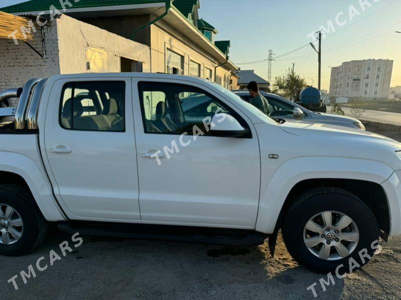 Volkswagen Amarok 2011 - 175 000 TMT - Türkmenabat - img 4