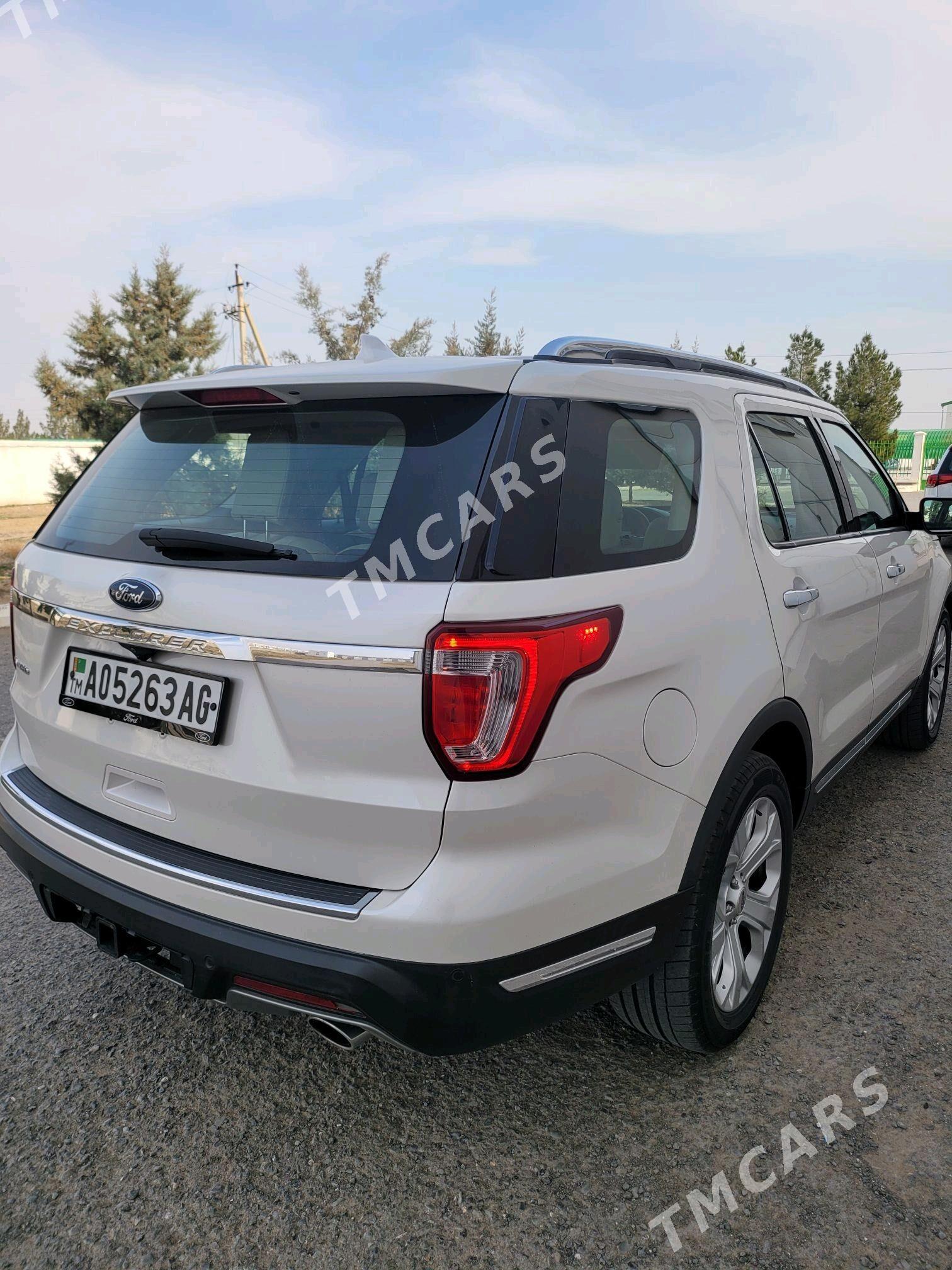 Ford Explorer 2019 - 435 000 TMT - Aşgabat - img 4